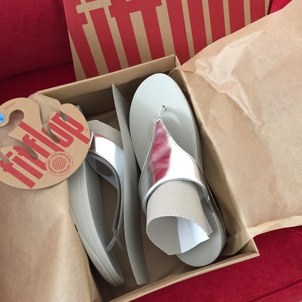 Silver FITFLOPS size 11
